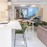 Duplex Maisonette With Jacuzzi By Arco Collection *