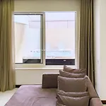 Апартаменты Duplex Maisonette With Jacuzzi By Arco Collection Слима