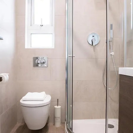 Duplex Maisonette With Jacuzzi By Arcobnb *