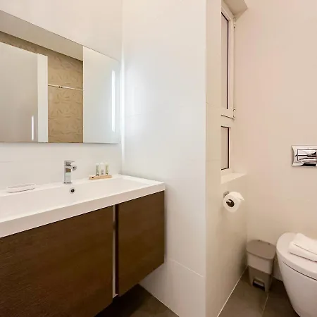 Duplex Maisonette With Jacuzzi By Arco Collection Apartman *