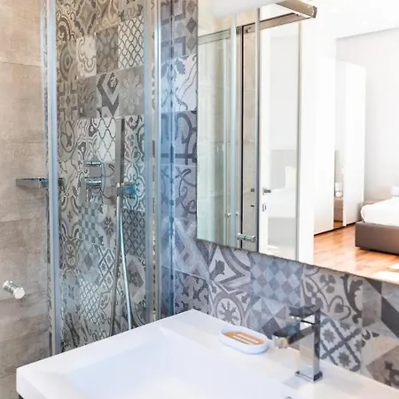 Apartman Duplex Maisonette With Jacuzzi By Arcobnb *