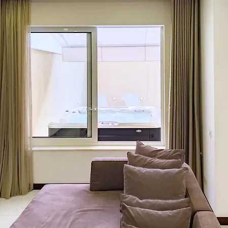 Apartman Duplex Maisonette With Jacuzzi By Arco Collection Sliema