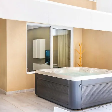 Apartman Duplex Maisonette With Jacuzzi By Arcobnb *