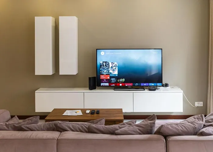 Duplex Maisonette With Jacuzzi By Arco Collection