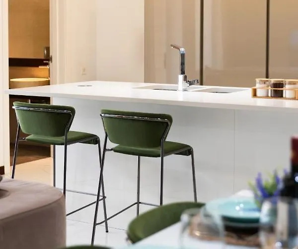 Duplex Maisonette With Jacuzzi By Arco Collection Sliema