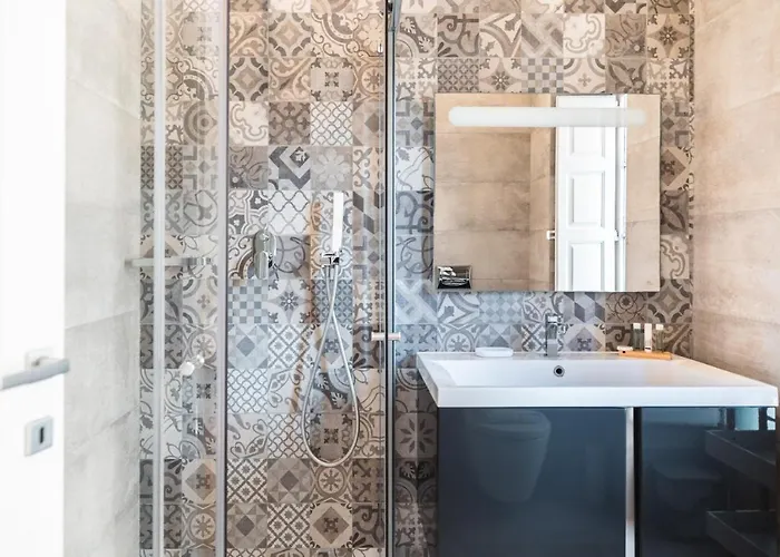 Duplex Maisonette With Jacuzzi By Arco Collection