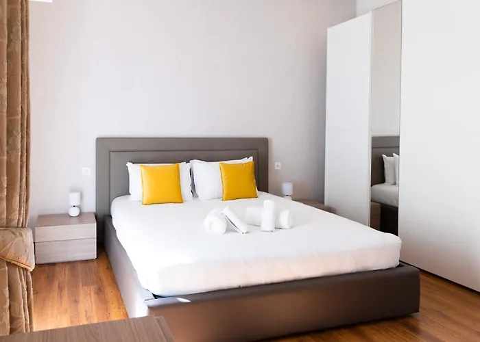 Duplex Maisonette With Jacuzzi By Arco Collection *