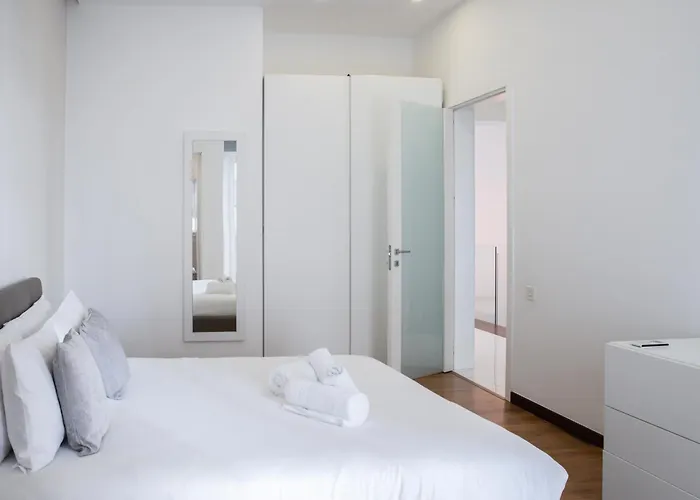 Duplex Maisonette With Jacuzzi By Arco Collection