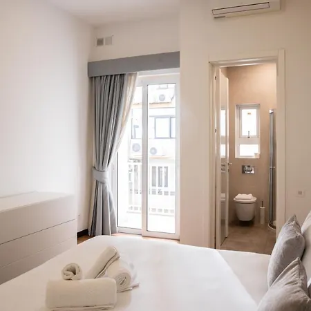 Duplex Maisonette With Jacuzzi By Arco Collection